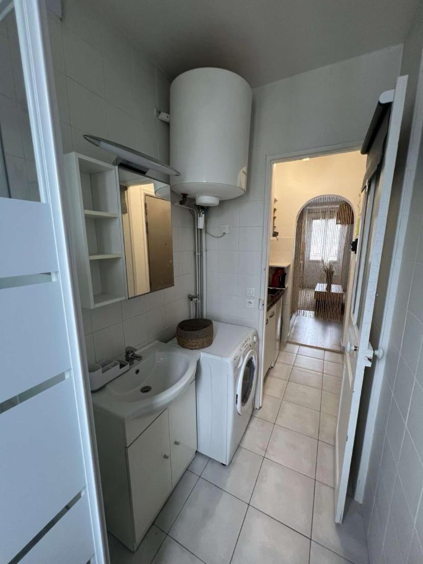Charmant Appartement Aux Portes De Paris - 2Pax Saint-Ouen  Εξωτερικό φωτογραφία