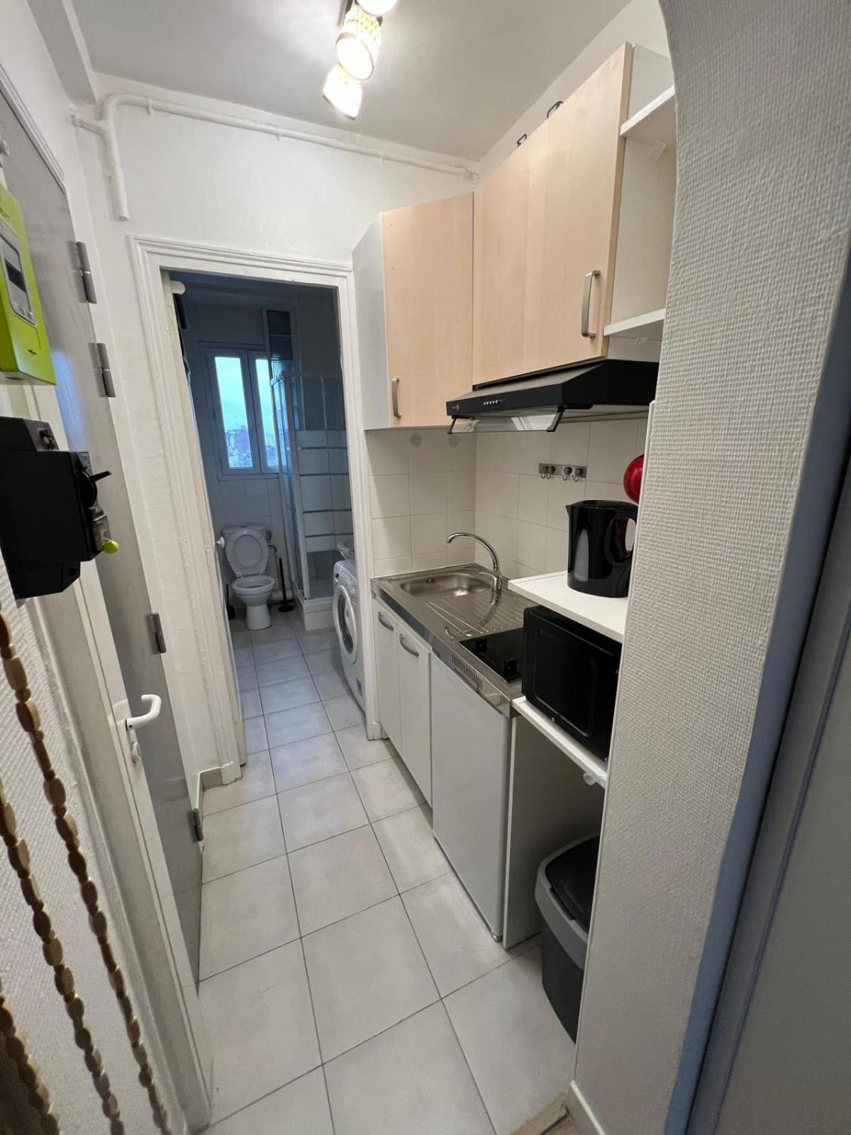 Charmant Appartement Aux Portes De Paris - 2Pax Saint-Ouen  Εξωτερικό φωτογραφία