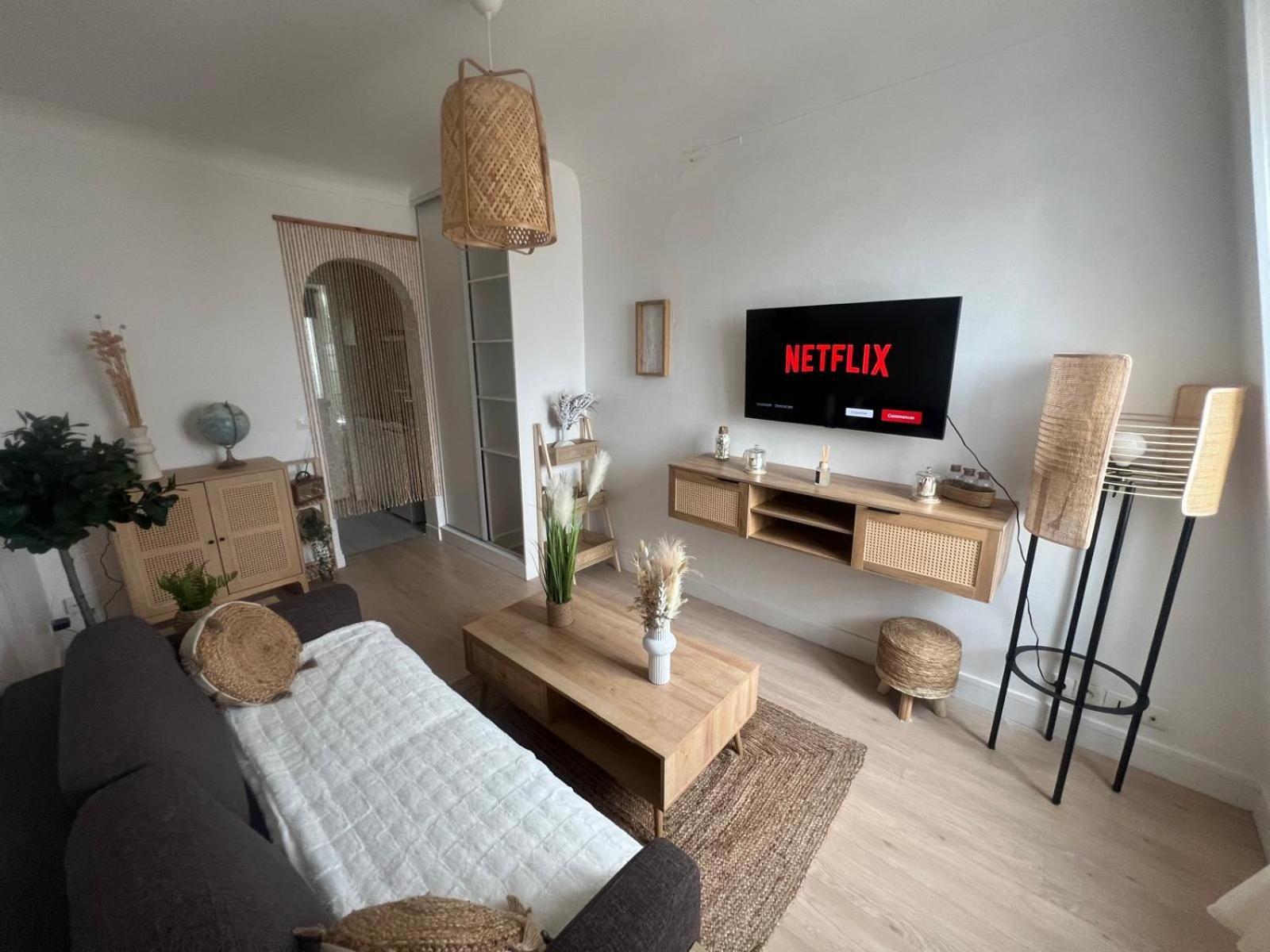 Charmant Appartement Aux Portes De Paris - 2Pax Saint-Ouen  Εξωτερικό φωτογραφία